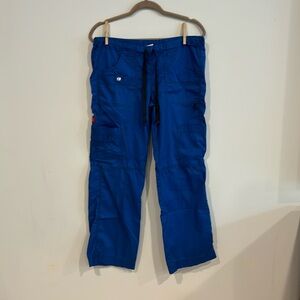 Dickies elastic low waisted cargo scrub pants